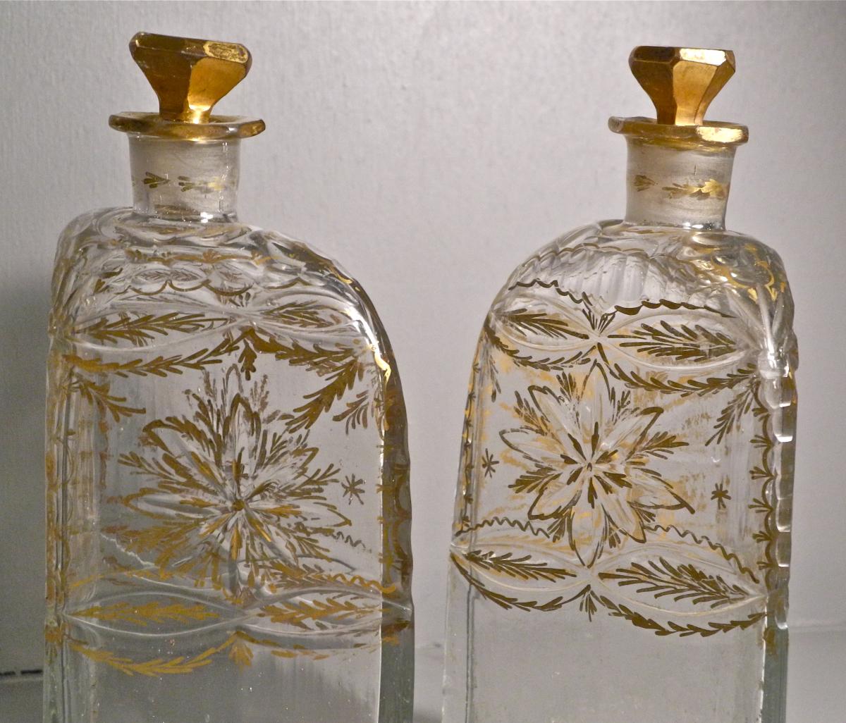 Pair Of Bottles Nineteenth Engraved Glass And Gold-photo-4