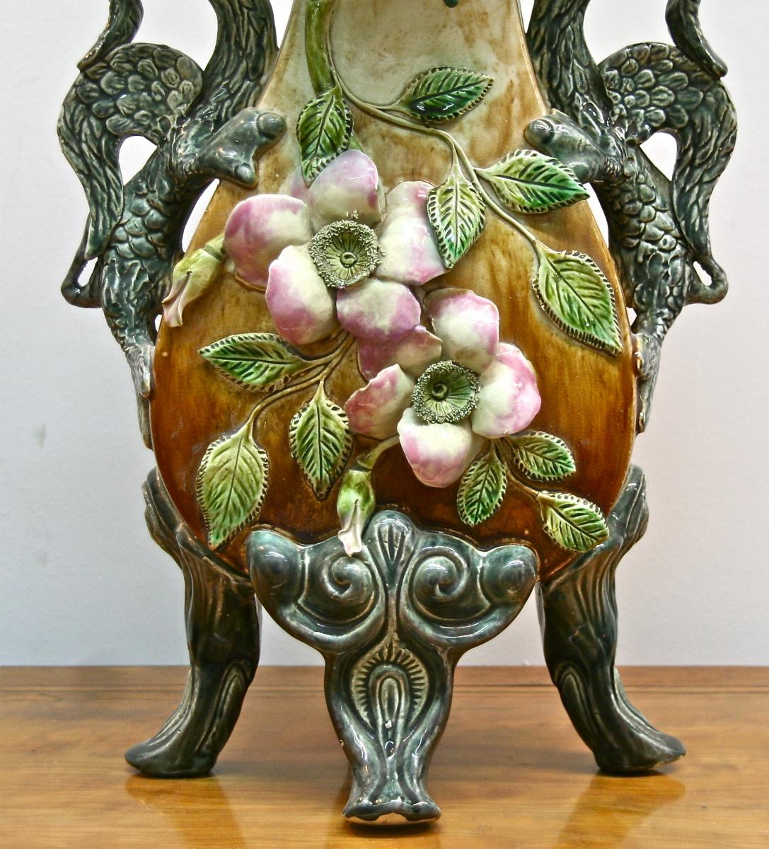 Pair Of Nineteenth Vases In Barbotine With Dragon-photo-1