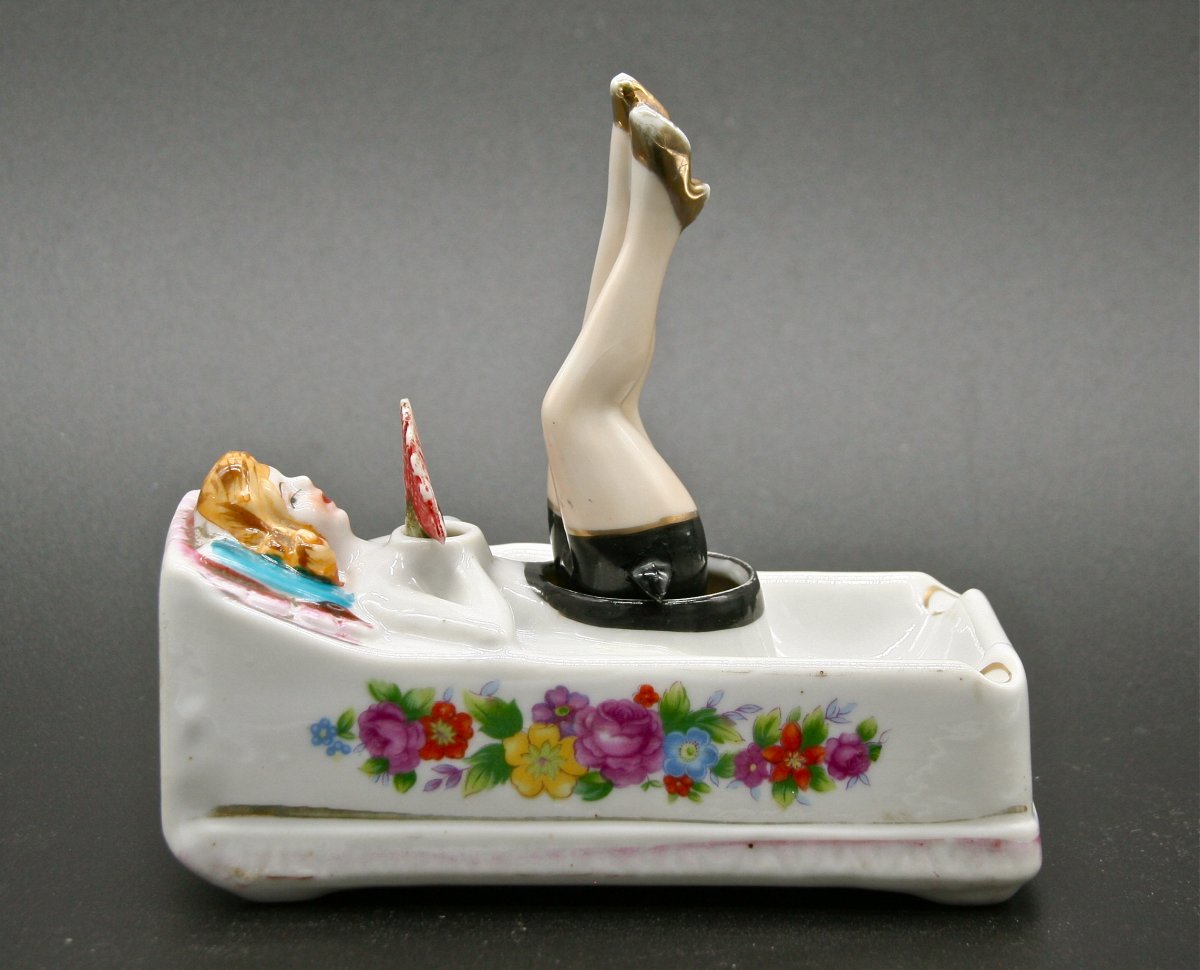 Erotic Porcelain Ashtray-photo-4