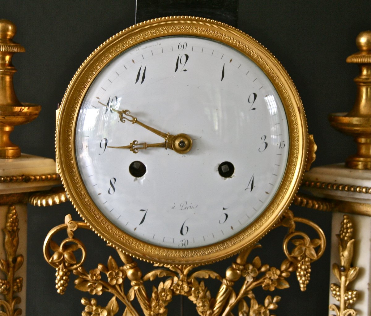 Louis XVI Portico Clock In Marble And Chiseled Bronze, 18th Century-photo-5