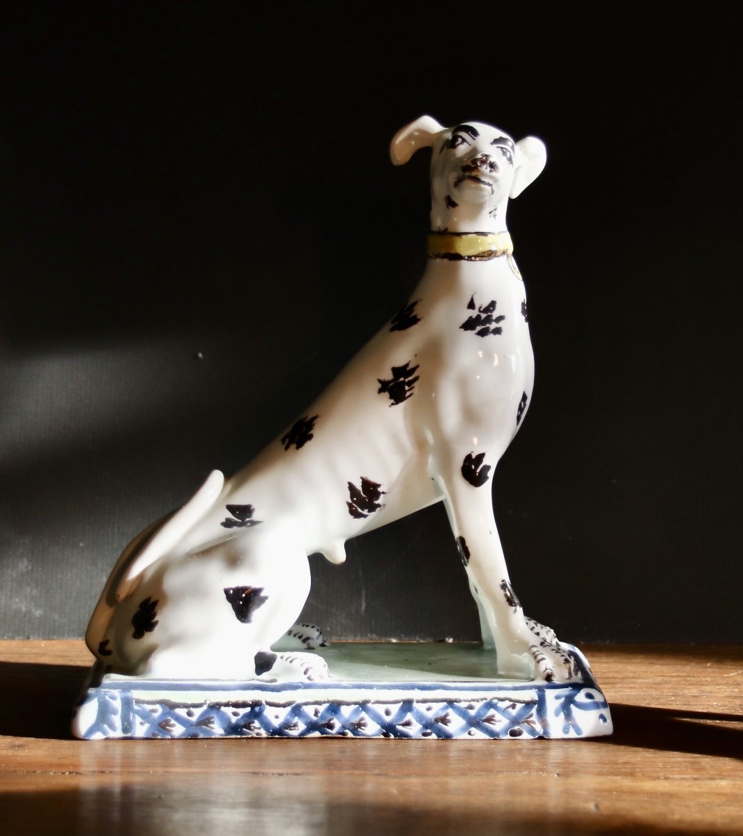 Paire De Chiens Dalmatien En Faience De Bruxelles fin XVIIIeme-photo-1