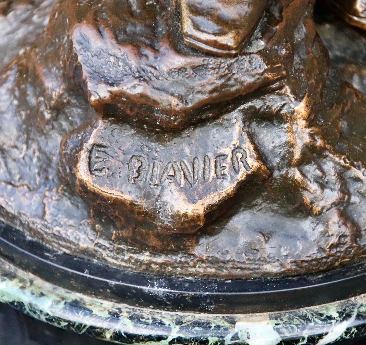 Paire De Candélabres En Bronze Aux Personnages d'époque XIXème De E. Blavier -photo-8