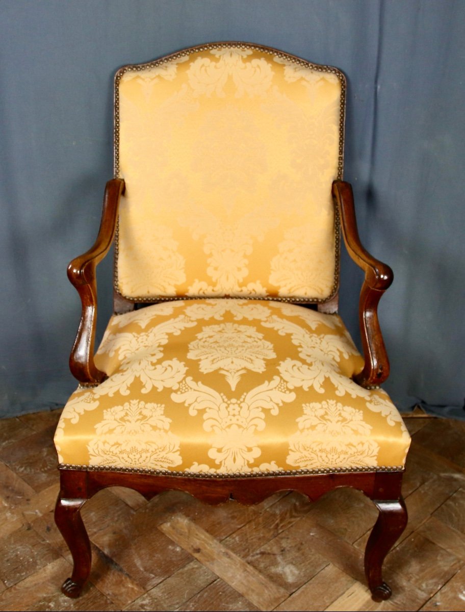 Pair Of Armchairs A La Reine In Walnut, 18th Century-photo-4