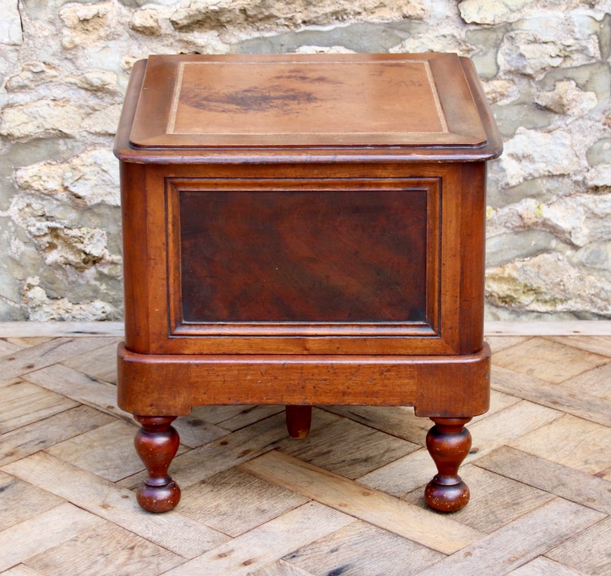 Nineteenth Century English Step Ladder In Mahogany-photo-2