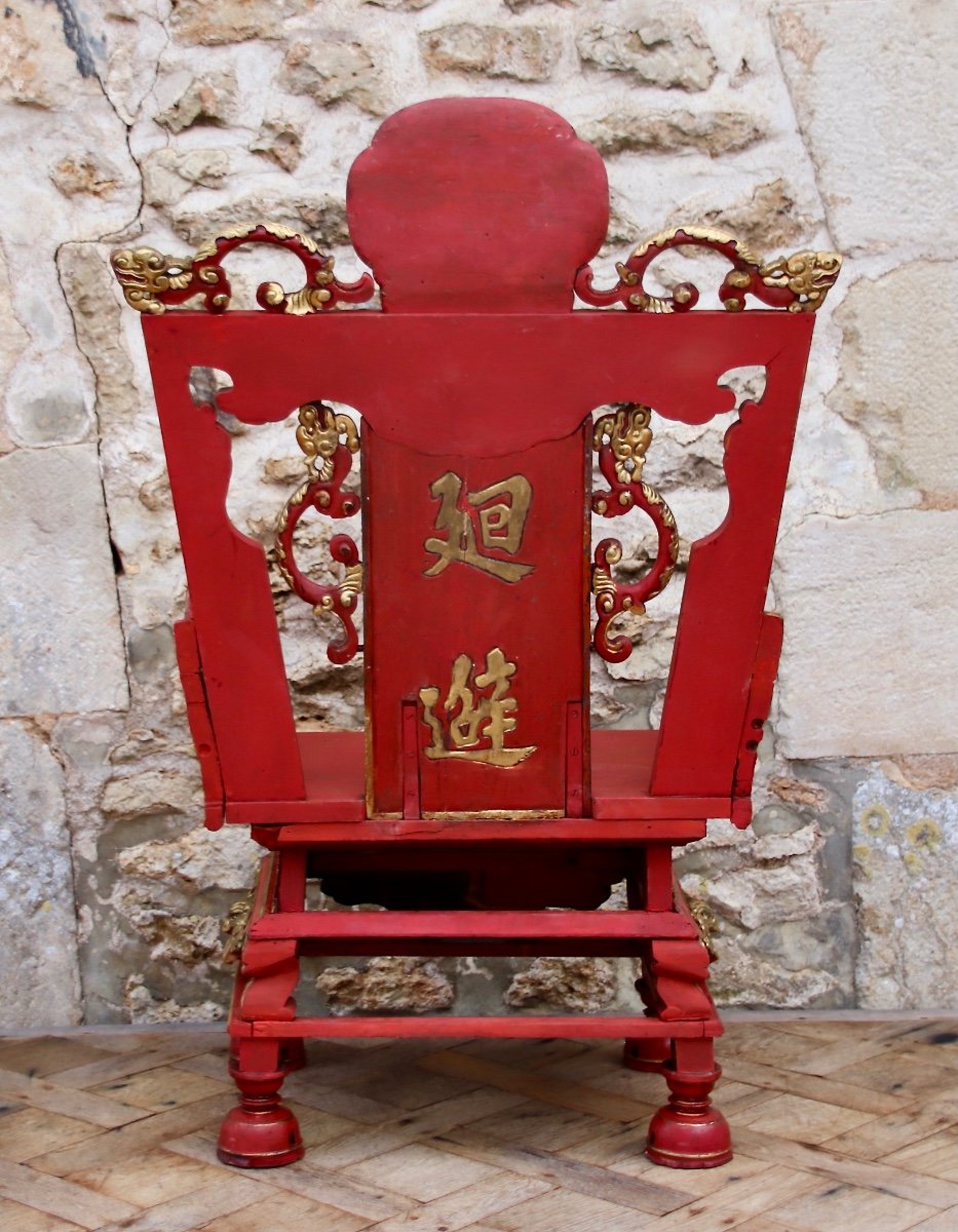 Chinese Throne With Dragons In Red Lacquer And Nineteenth Gilding-photo-8