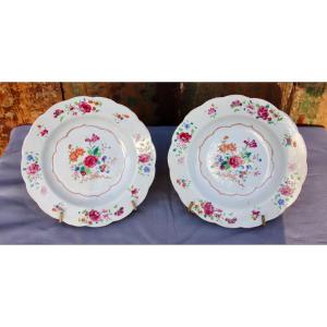 Pair Of 18th Century Plates In Compagnies Des Indes