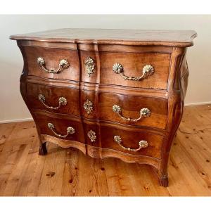 Tomb Commode In Walnut, South-west 18th Century