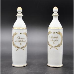 Paire de flacons médicinal XIXème en porcelaine de paris 