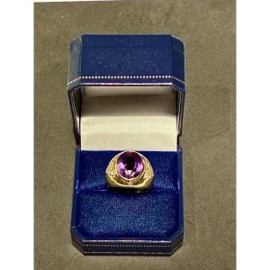 Bague chevalière en or jaune et améthyste