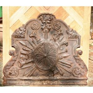 17th Century Cast Iron Fireplace Plate Decorated With Attributes