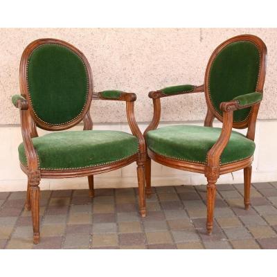 Pair Of Armchairs Louis XVI Medallion In Beech Of XVIIIth Era