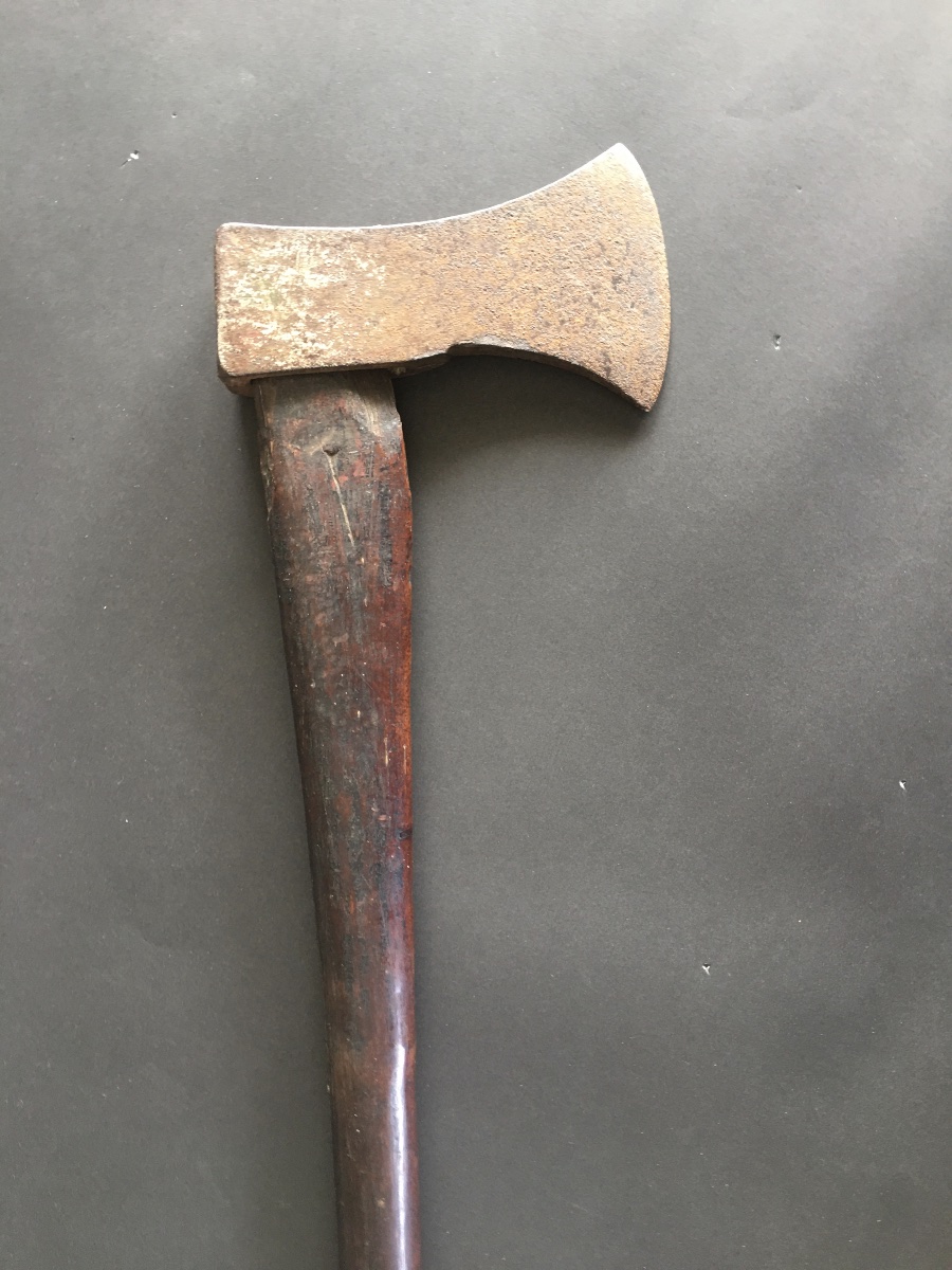 Vanuatu Club Mounted With An Axe -photo-3