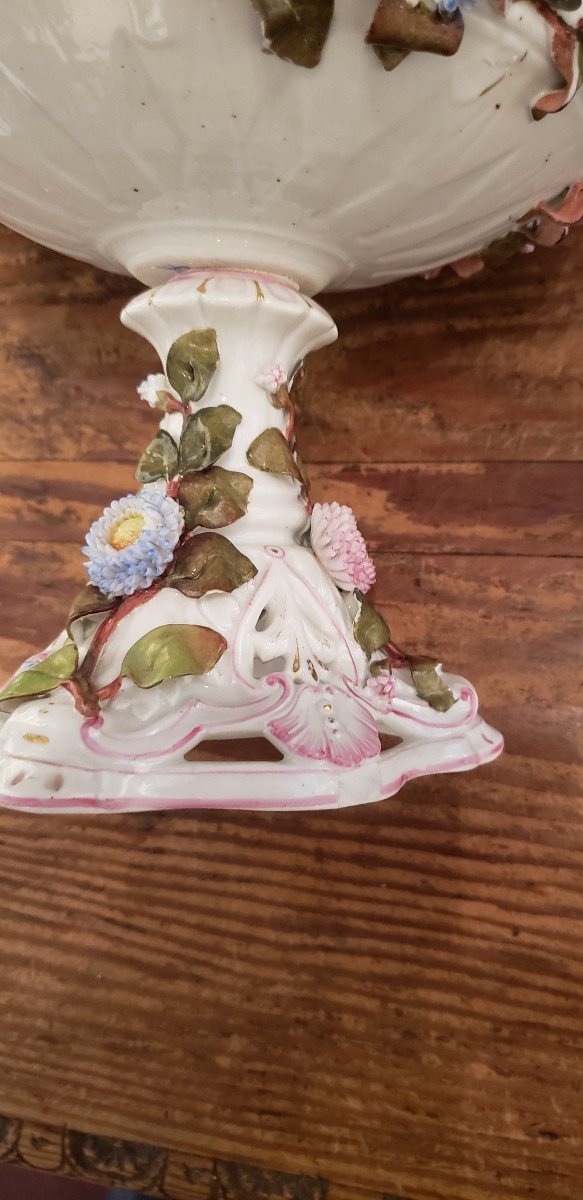 Coupe en porcelaine travaillée-décorée de fleurs / fin XIXème -photo-1