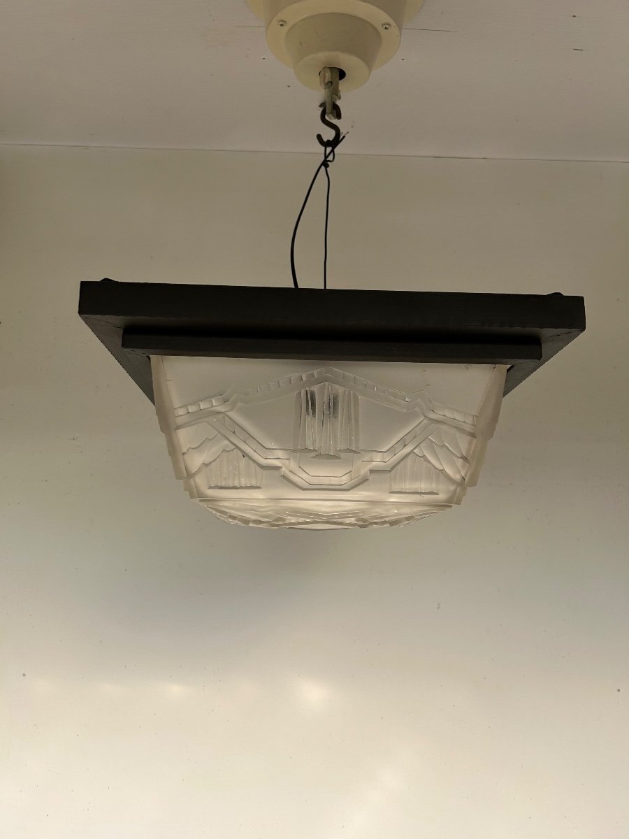 Art Deco Ceiling Lamp In Molded Glass 