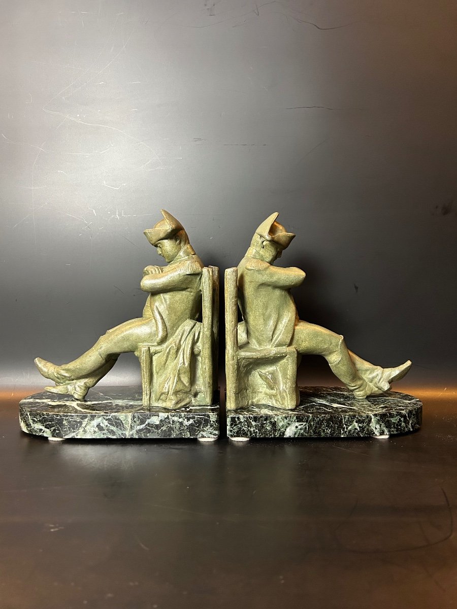 Pair Of Art Deco Bookends Signed L.carvin