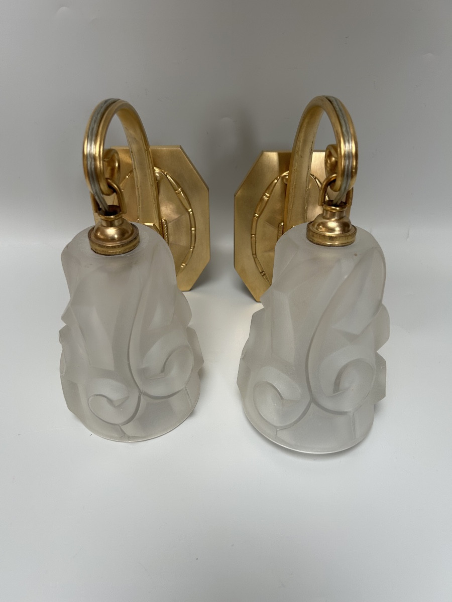 Pair Of Art Deco Sconces By Degué-photo-3