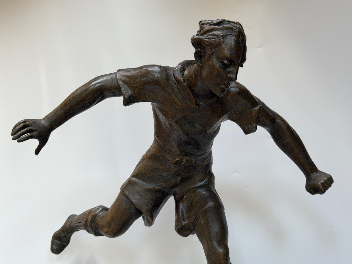 Sculpture Art Déco joueur de Foot-photo-1