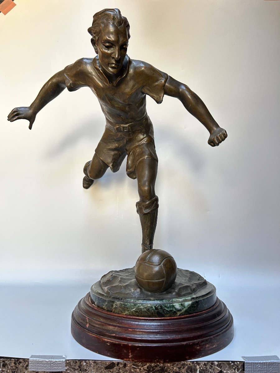 Sculpture Art Déco joueur de Foot-photo-6