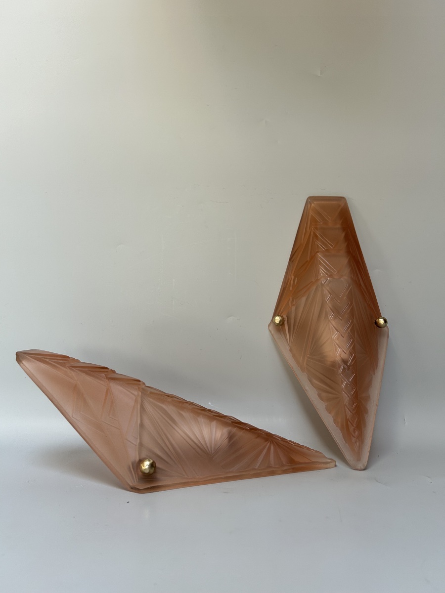 Pair Of Art Deco Wall Sconces -photo-2