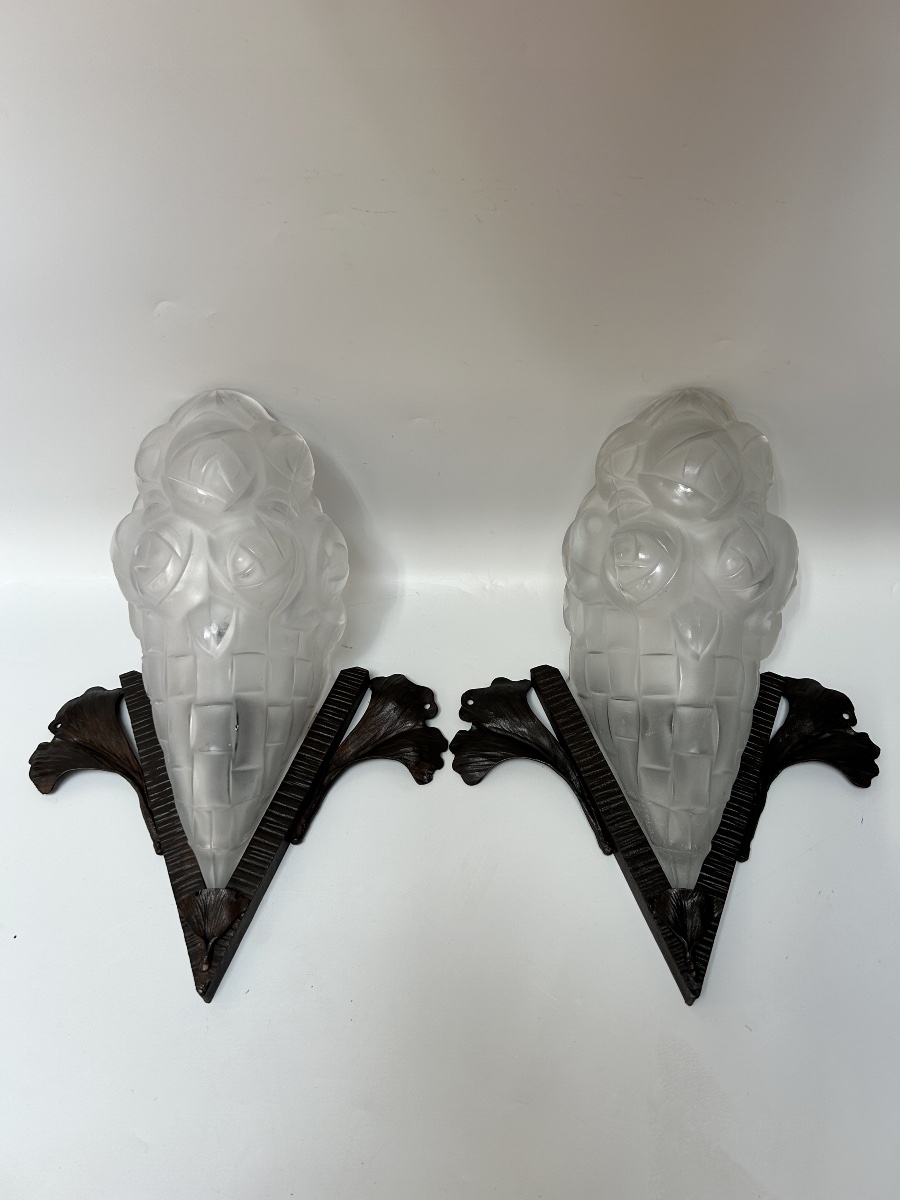 Pair Of Art Deco Wall Sconces Signed By Degué -photo-2