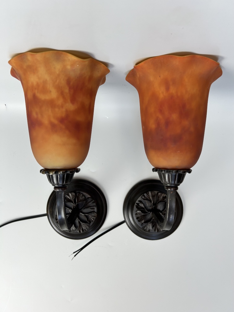 Daum Nancy, Pair Of Art Deco Wall Sconces 