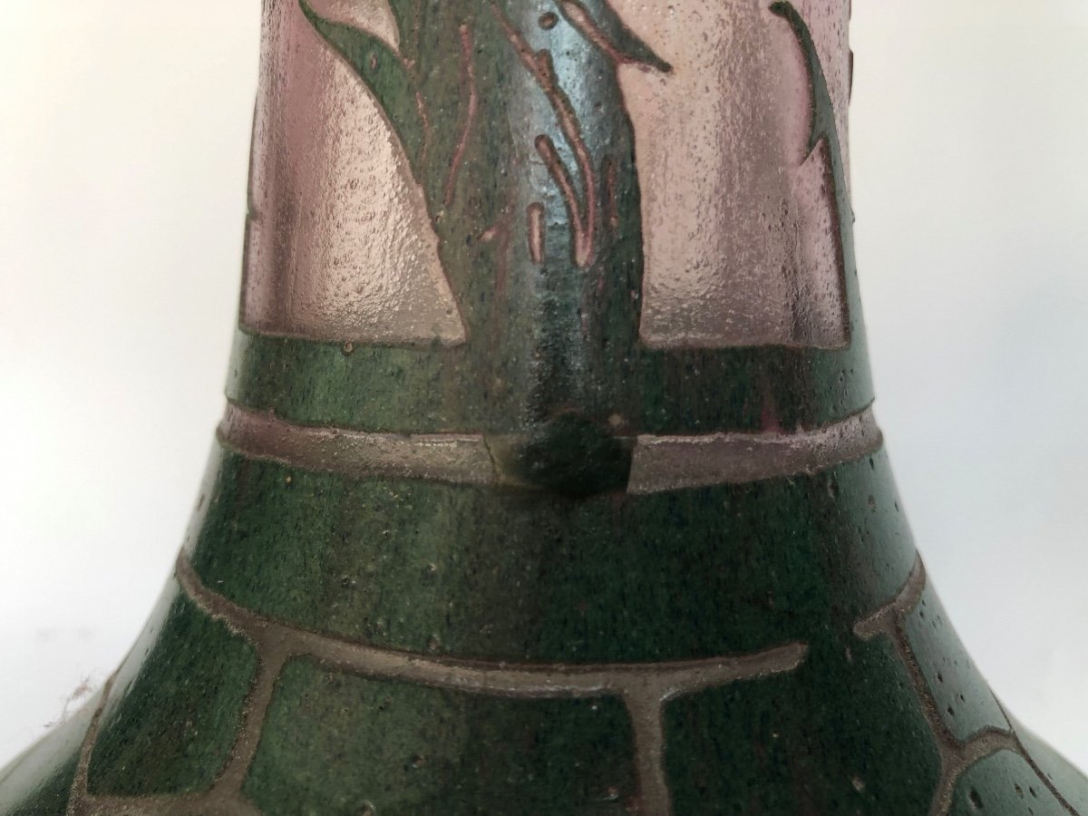 The Monumental French Glass Vase With Wild Roses-photo-1