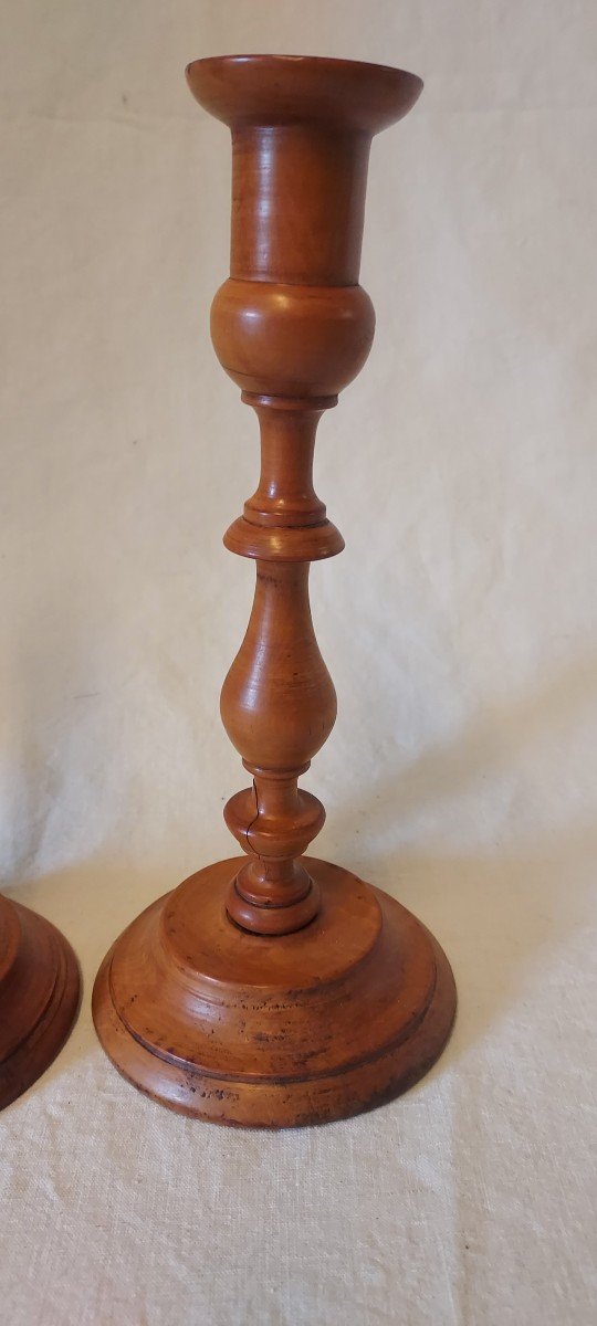 Pair Of Turned Boxwood Candlesticks From The 19th Century -photo-3