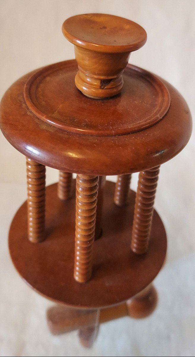 Thread Dispenser For Sewing In Turned Boxwood 19th Century -photo-1
