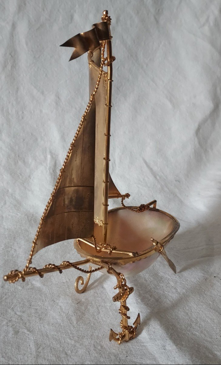 Sailboat "baguier" In Gilt Bronze And Mother-of-pearl 19th Century -photo-1