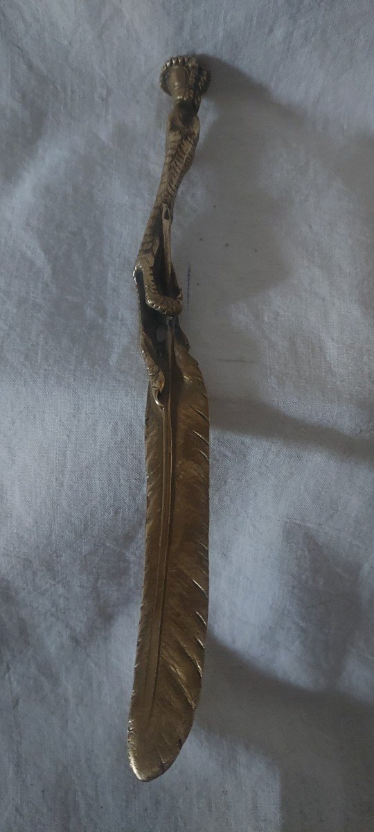 Paper Cutter Letter Opener In Stylized Gilt Bronze Forming A Feather And A Bird's Leg -photo-2