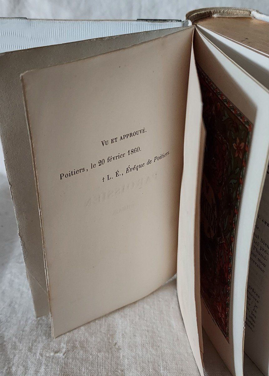 Missel Paroissien Daté De 1860 à Tranche Doré, Couverture En Ivoire Et Argent -photo-1