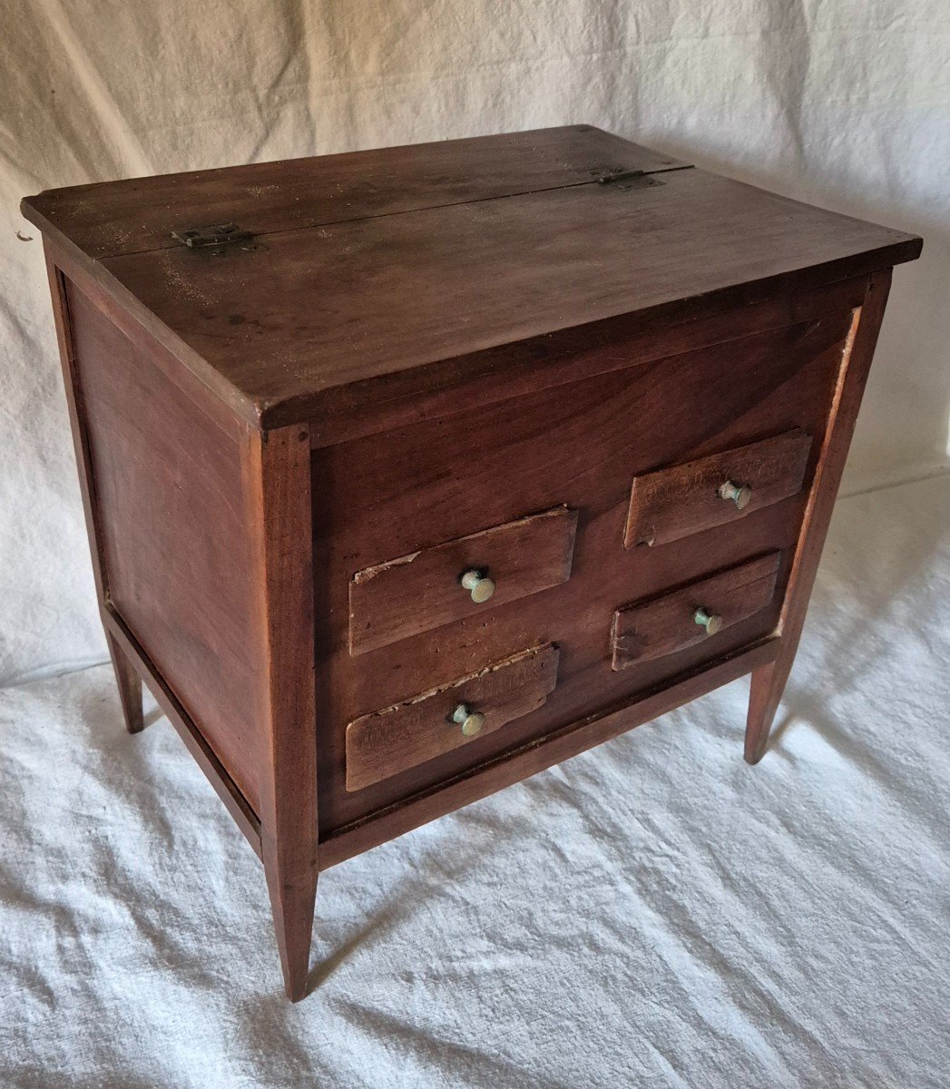 Commode Layette De Métier à Quatre Tiroirs Et Couvercle En Noyer-photo-1