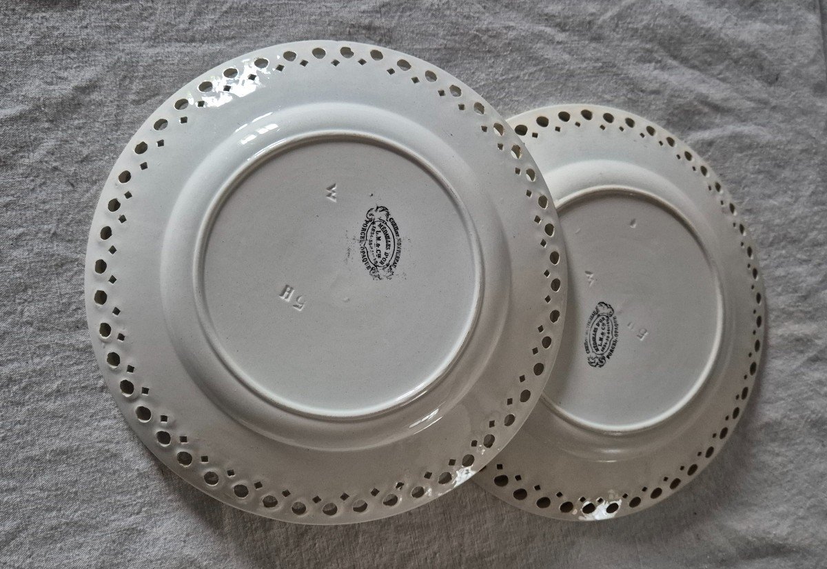 Paire d'Assiettes En Faïence Crème De Creil Et Montereau Du Milieu Du XIXème Siècle -photo-4