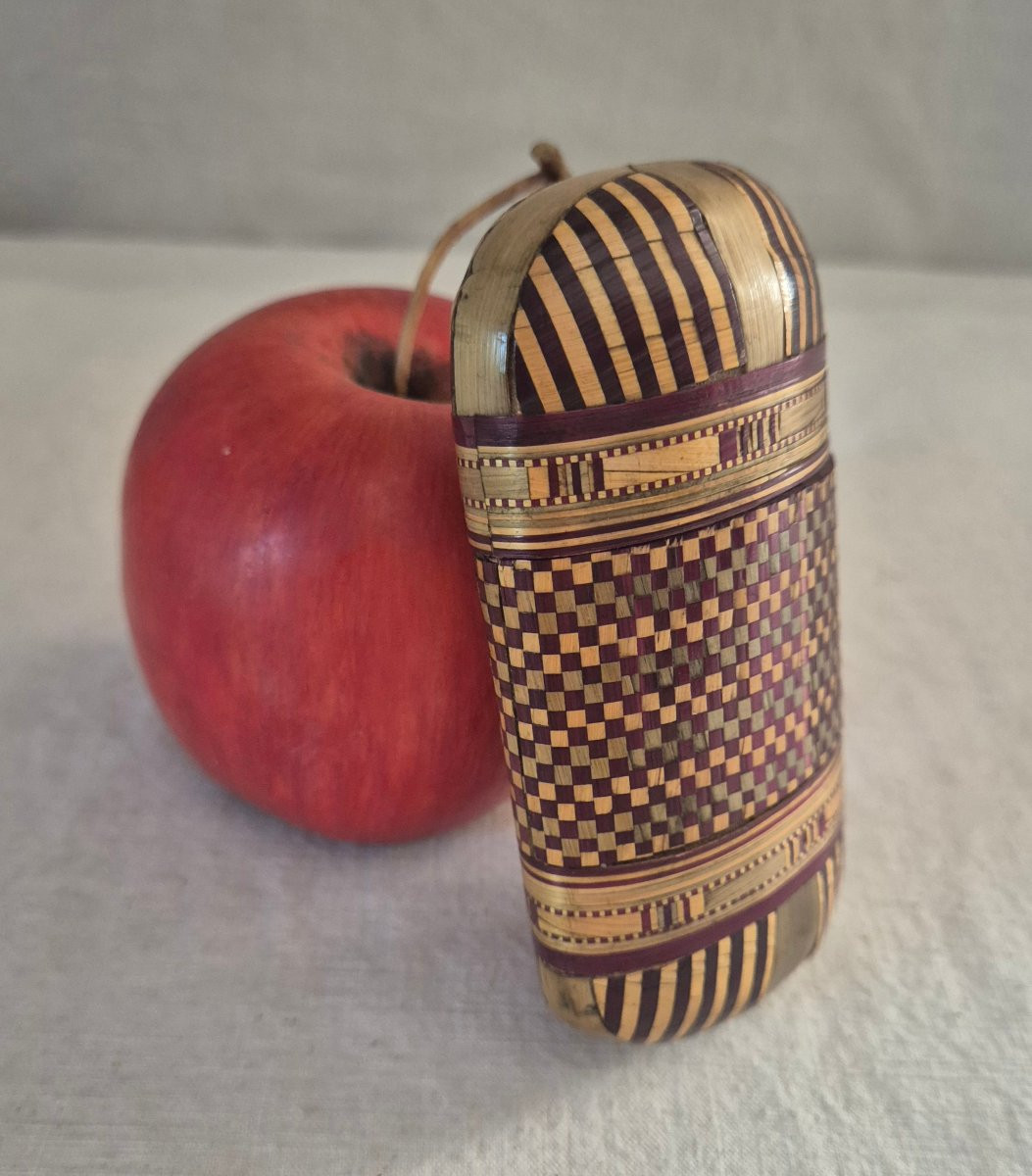 Etui Boîte en Marqueterie de Paille Naturelle et Teinté du XIXème Siècle -photo-3