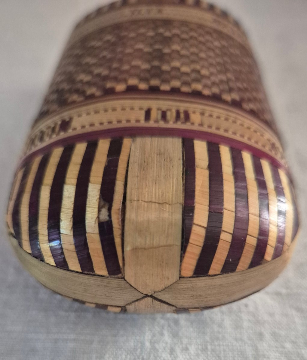 Etui Boîte en Marqueterie de Paille Naturelle et Teinté du XIXème Siècle -photo-1