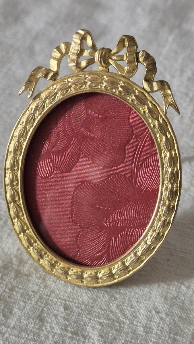 Pair Of Small Oval Frames For Miniatures Or Photos In Gilt Bronze, Louis XVI Style -photo-3