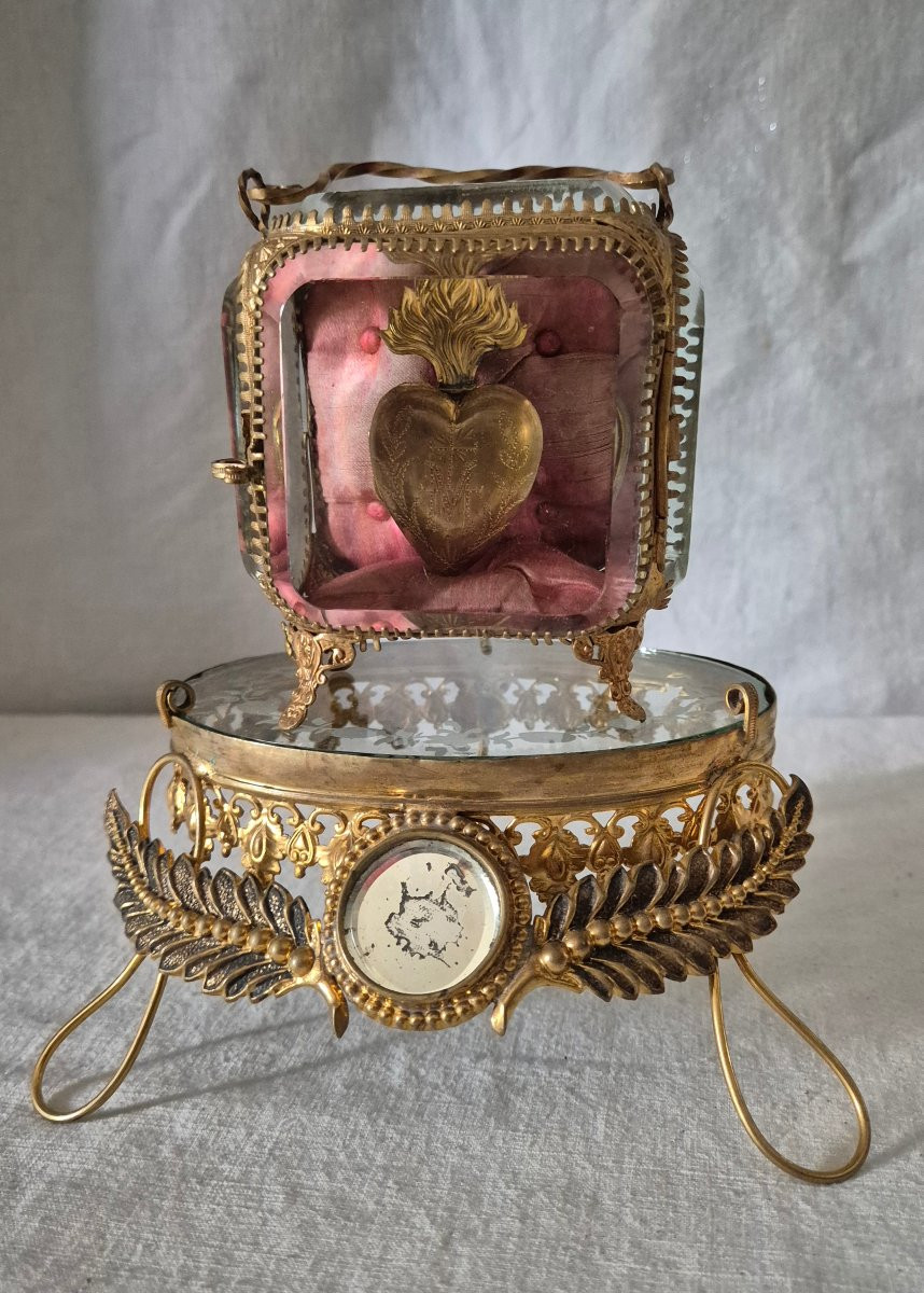 Napoleon III Gilt Bronze And Glass Presentation Tray On Legs -photo-4