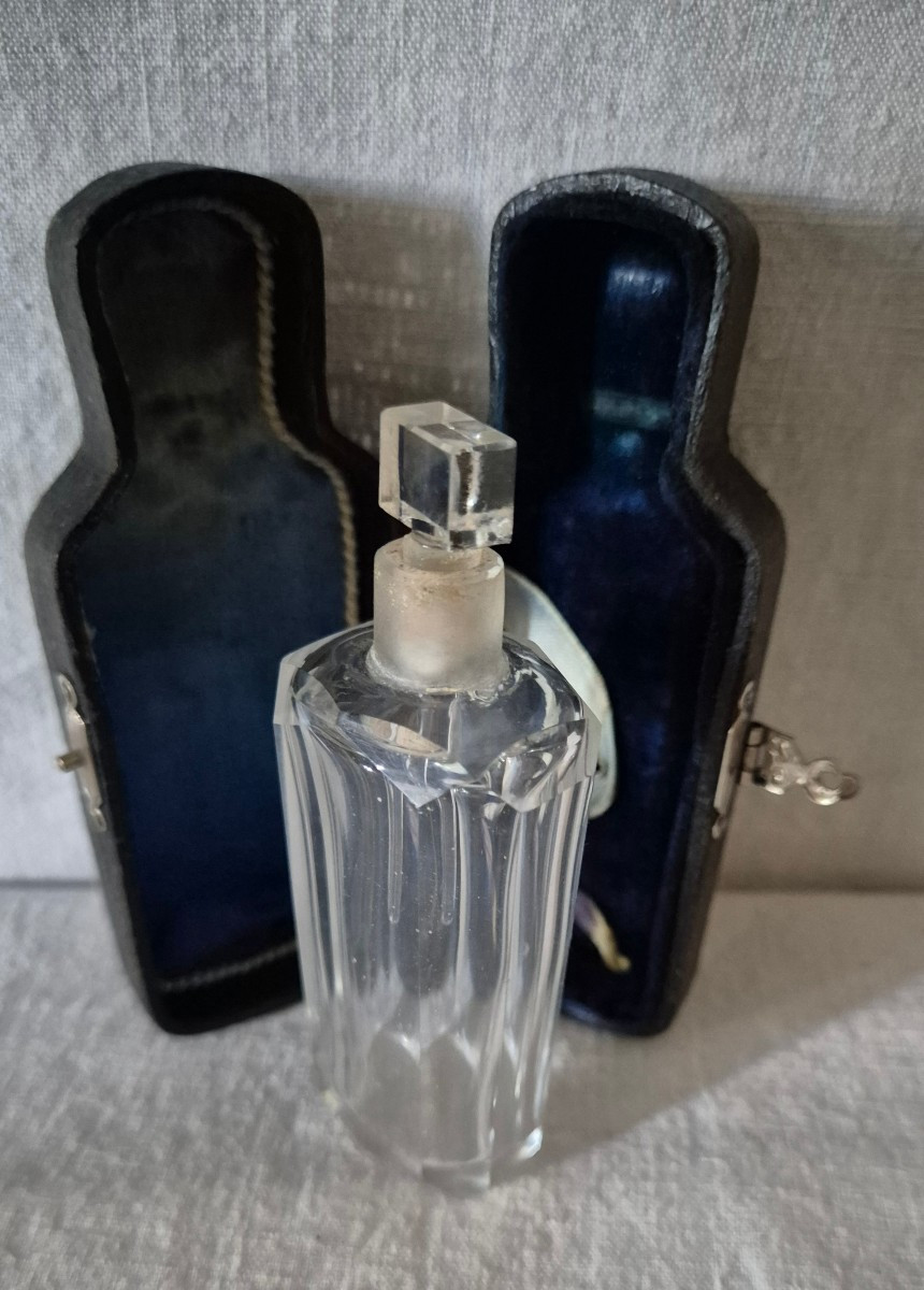 Cut Crystal Travel Perfume Bottle In Black Leather Case