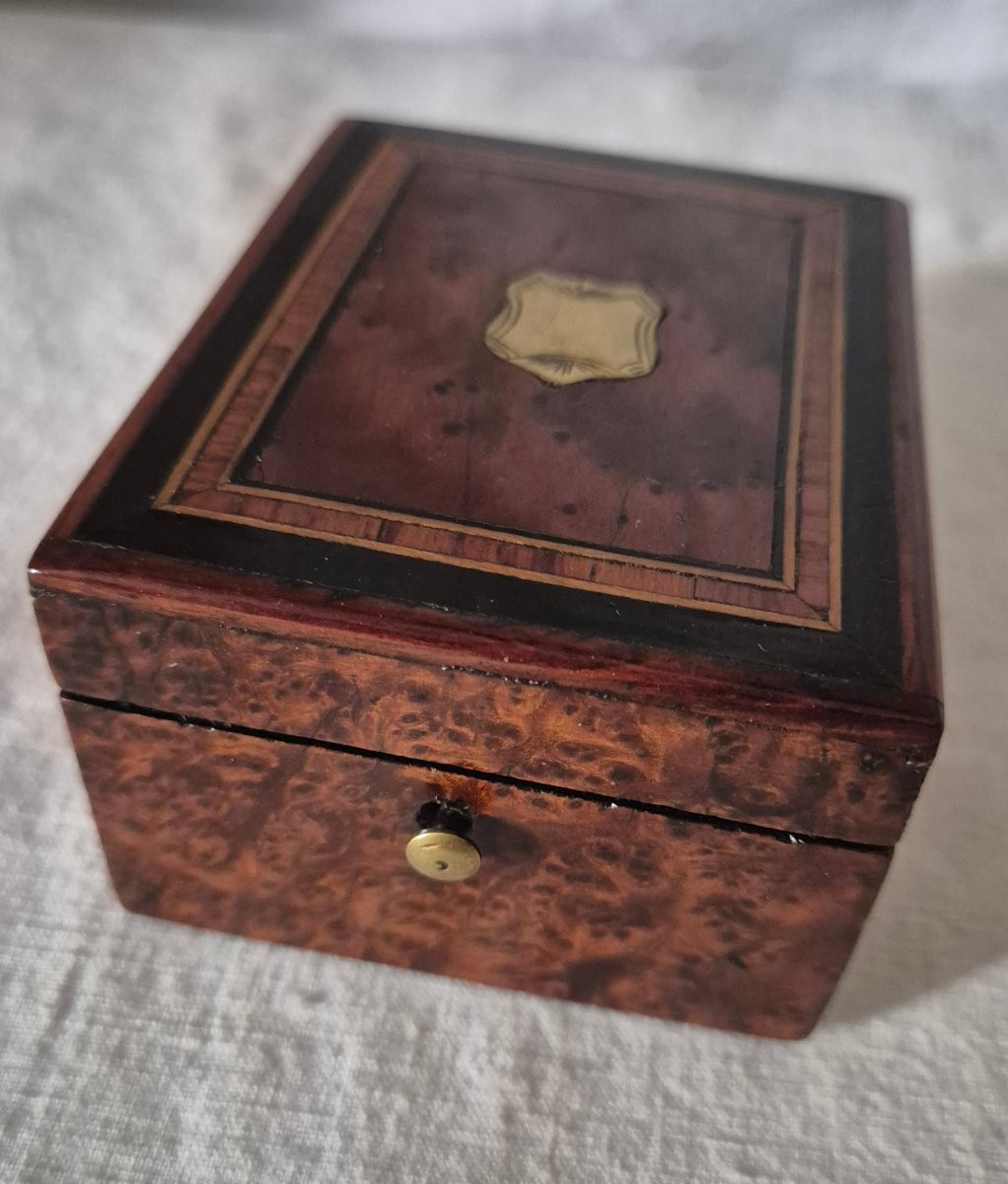 Watch Holder Case In Wood Marquetry For Presentation -photo-4