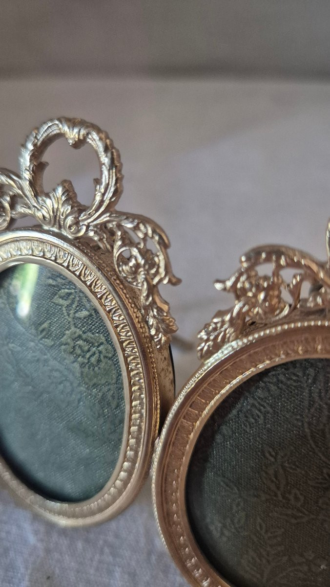 Oval Diptych Frame In Second Empire Gilt Bronze With Convex Glass -photo-3