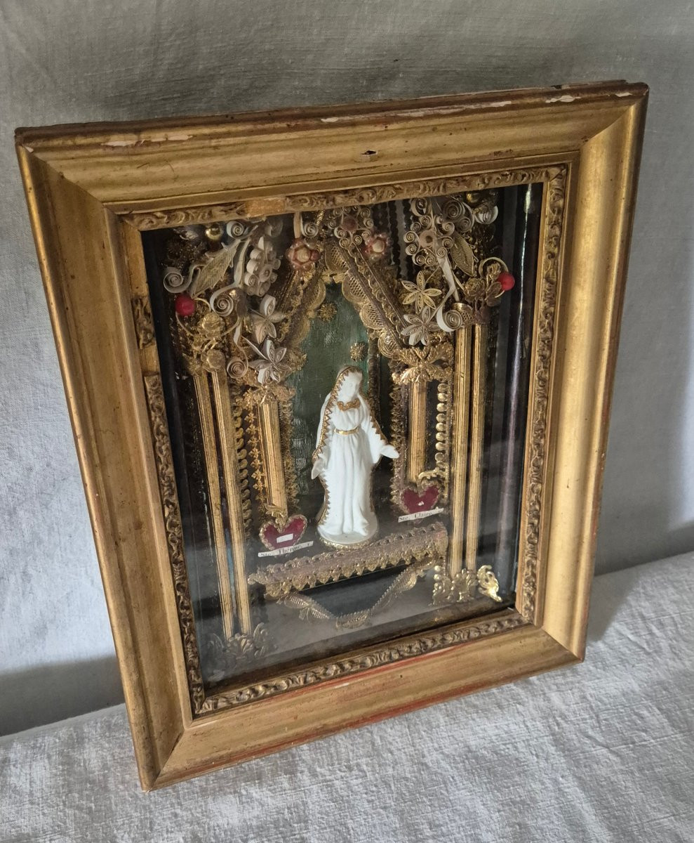 Reliquary Of Saint Therese And Saint Clare, Gilded Wooden Frame And Paperoles -photo-2