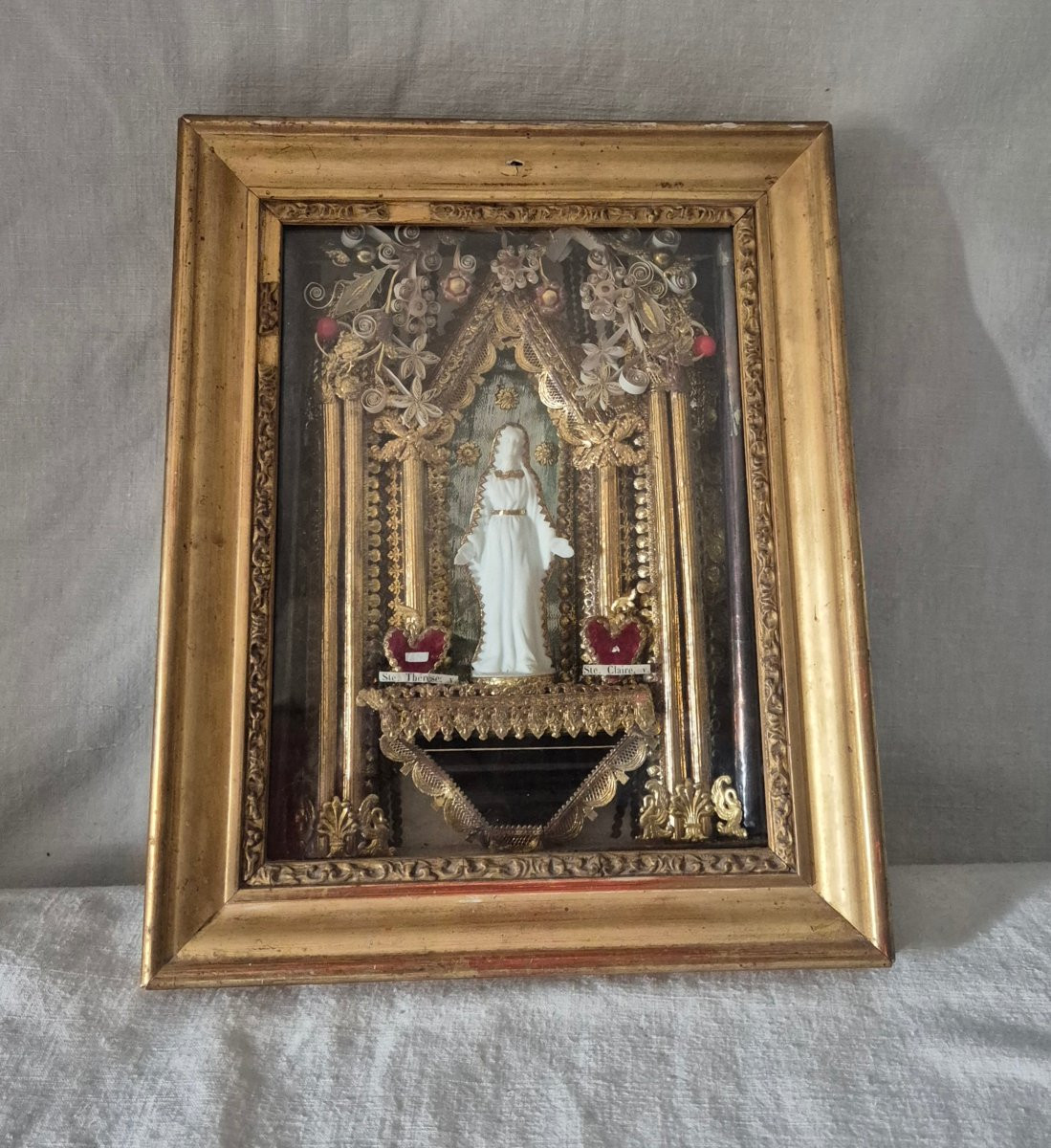 Reliquary Of Saint Therese And Saint Clare, Gilded Wooden Frame And Paperoles -photo-5