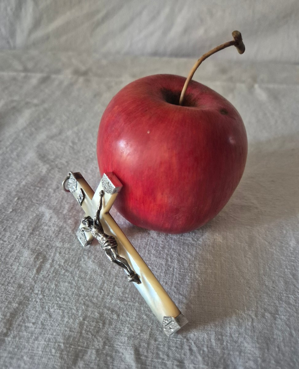 Croix pectorale en nacre et argent de 1891-photo-2