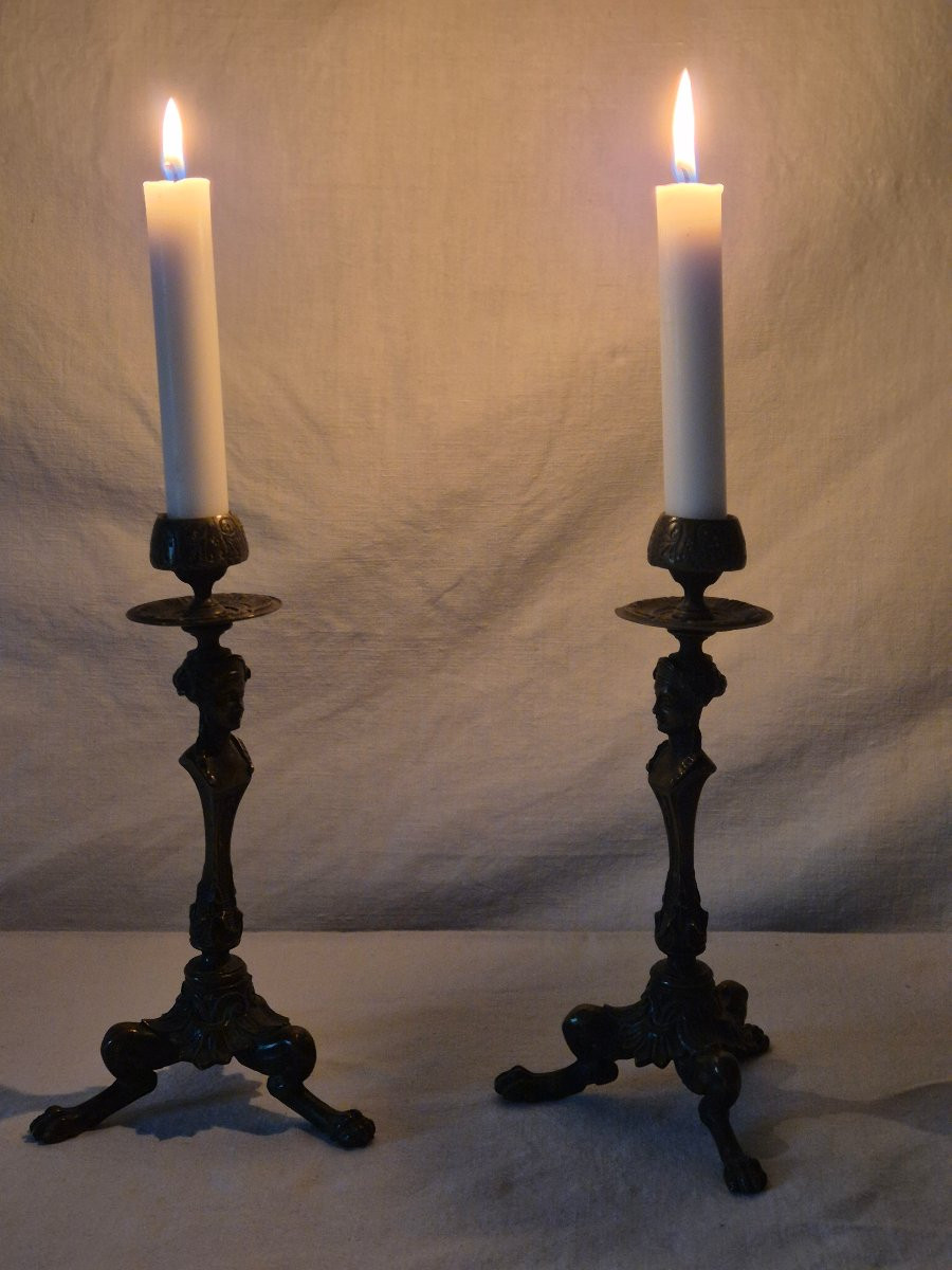 Pair Of 19th-century Bronze Tripod Candlesticks With Caryatids -photo-4