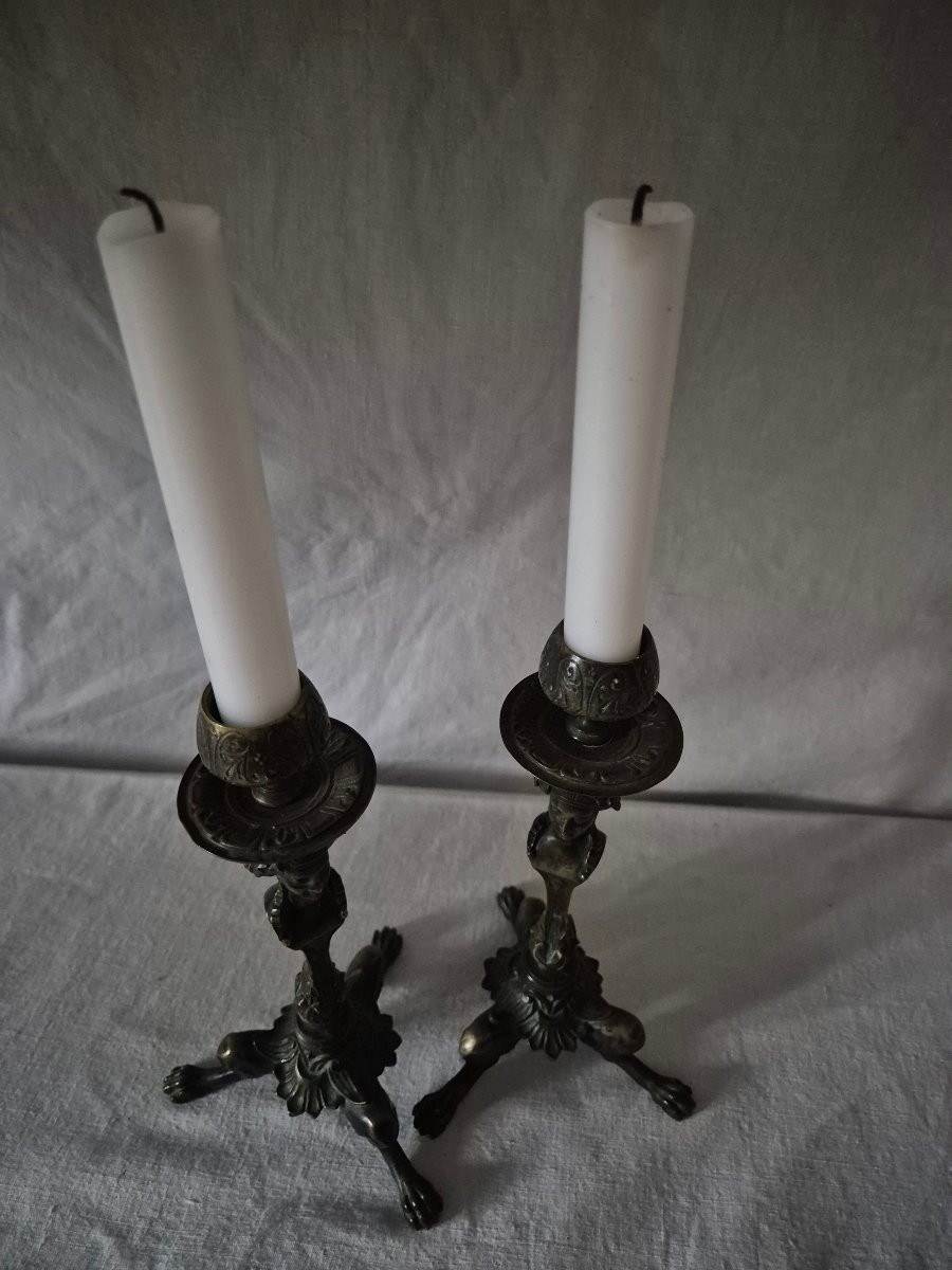 Pair Of 19th-century Bronze Tripod Candlesticks With Caryatids -photo-4
