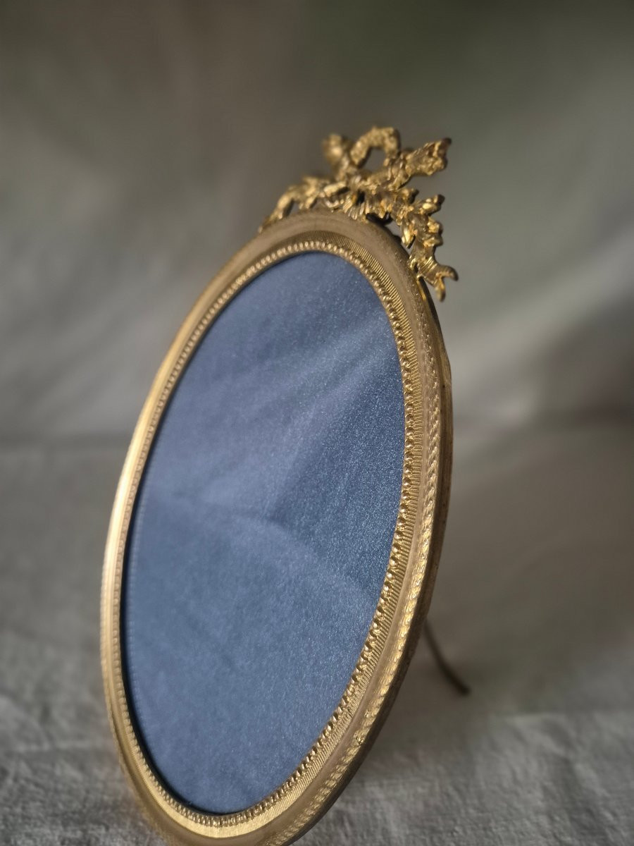 Cadre photo ovale en bronze doré grand format fin XIXème siècle -photo-4