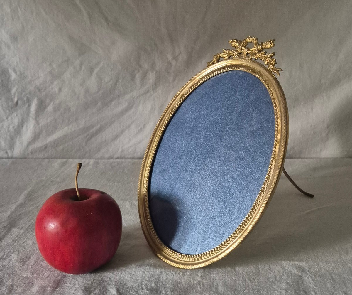 Cadre photo ovale en bronze doré grand format fin XIXème siècle -photo-1