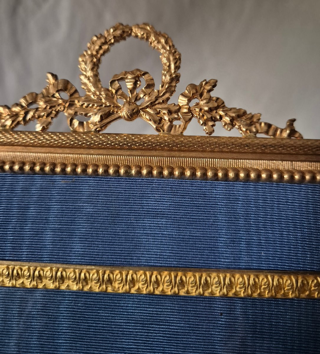 Grand cadre photo Second Empire en bronze doré à Marie-Louise -photo-4