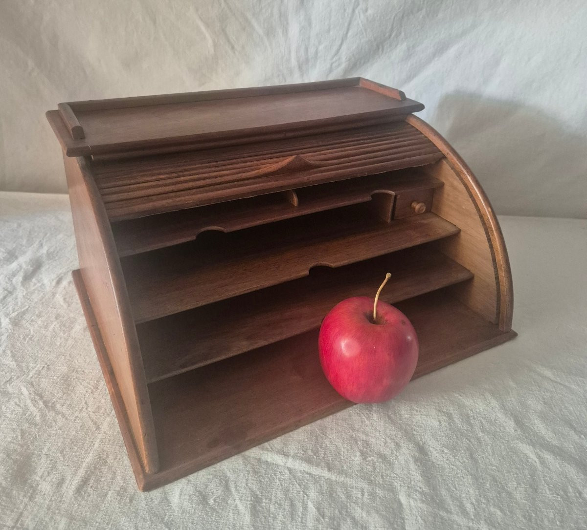 Classeur de bureau à  rideau en noyer du début du XXème siècle -photo-4