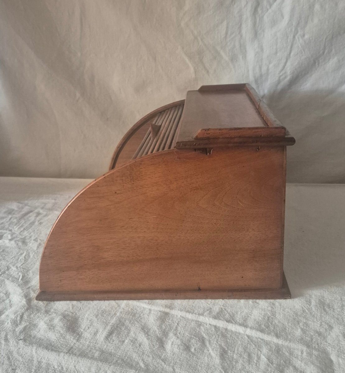 Classeur de bureau à  rideau en noyer du début du XXème siècle -photo-7